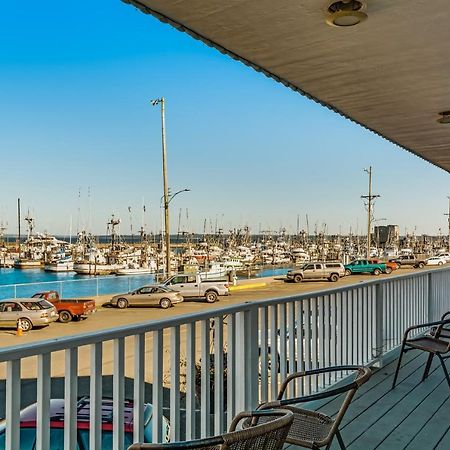 Villa Westport Marina View Exterior foto